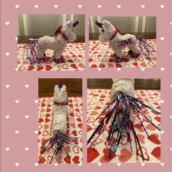 Valentine's Day Tinsel Decor Set of 5: Gnome, Sloth, Dog, Unicorn & Dinosaur - Picture 10 of 12